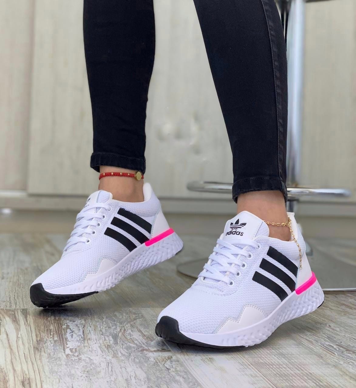ADIDAS EPIC